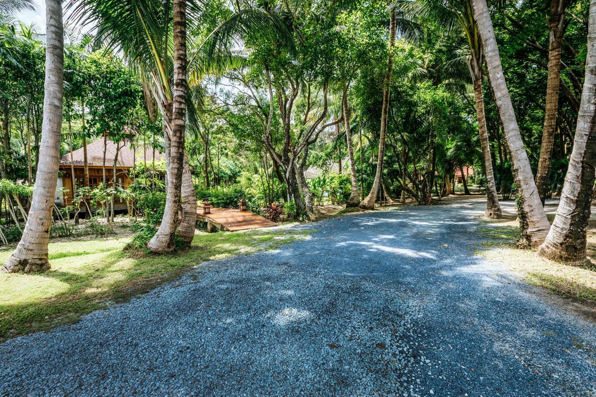 Fisherman Way Beach Villa Rawai Habitación foto